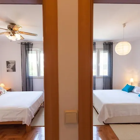 Exclusive Sea View Split